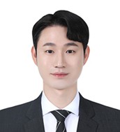 유정민 박사.jpg